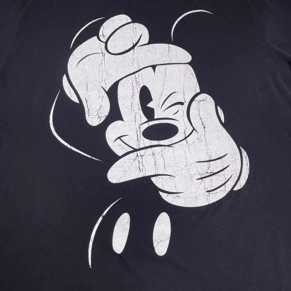 Disney Parks Mickey Mouse Graphic T-Shirt Mens XL Black Distressed Camera Pose - Picture 3 of 6